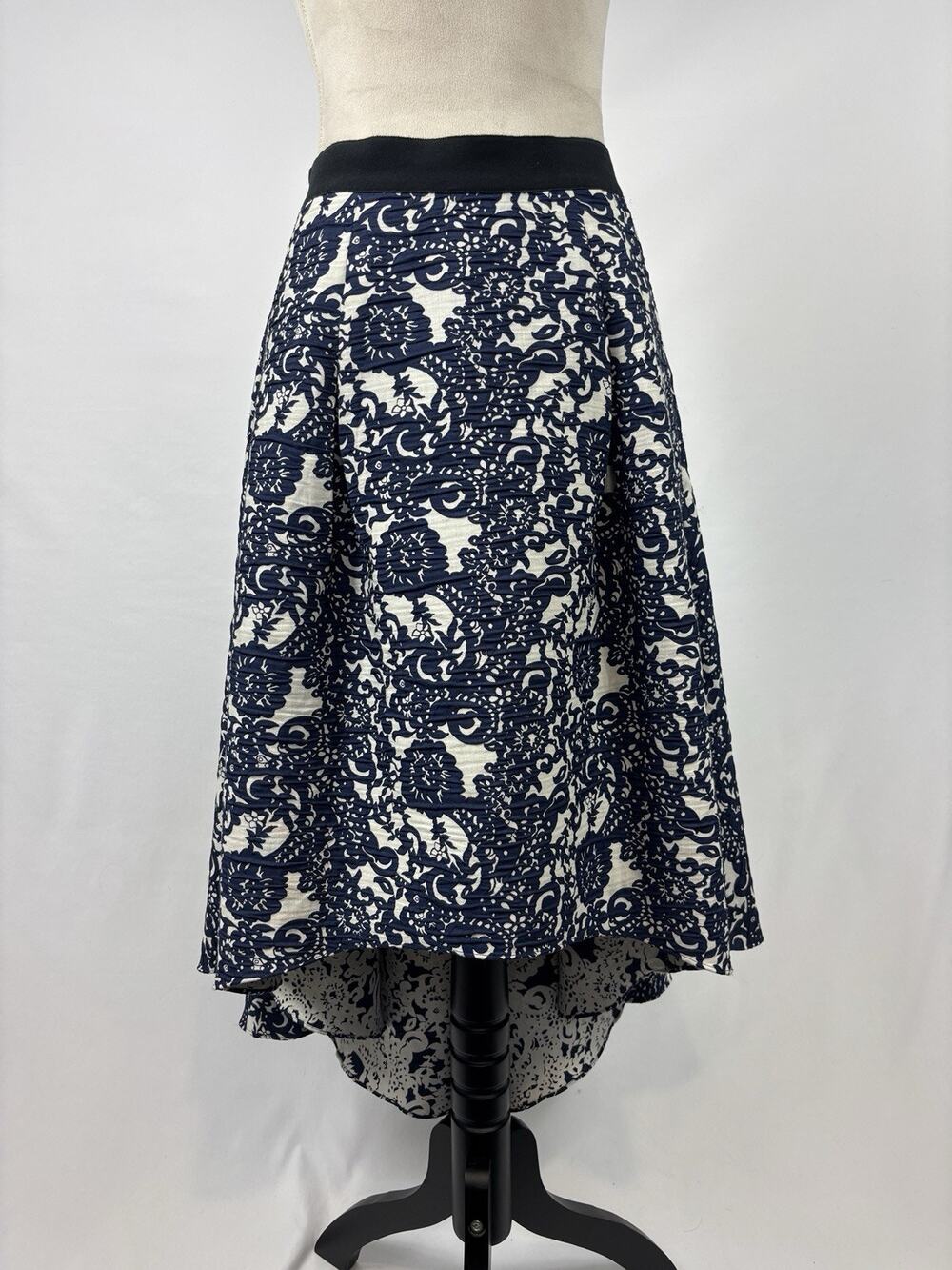 Sachin & Babi High Low Skirt Blue Cream Print Size 6 Brocade Zip Waist